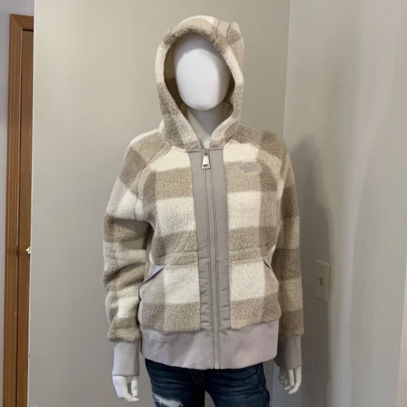 The North Face Jacket - Picture 5 of 14